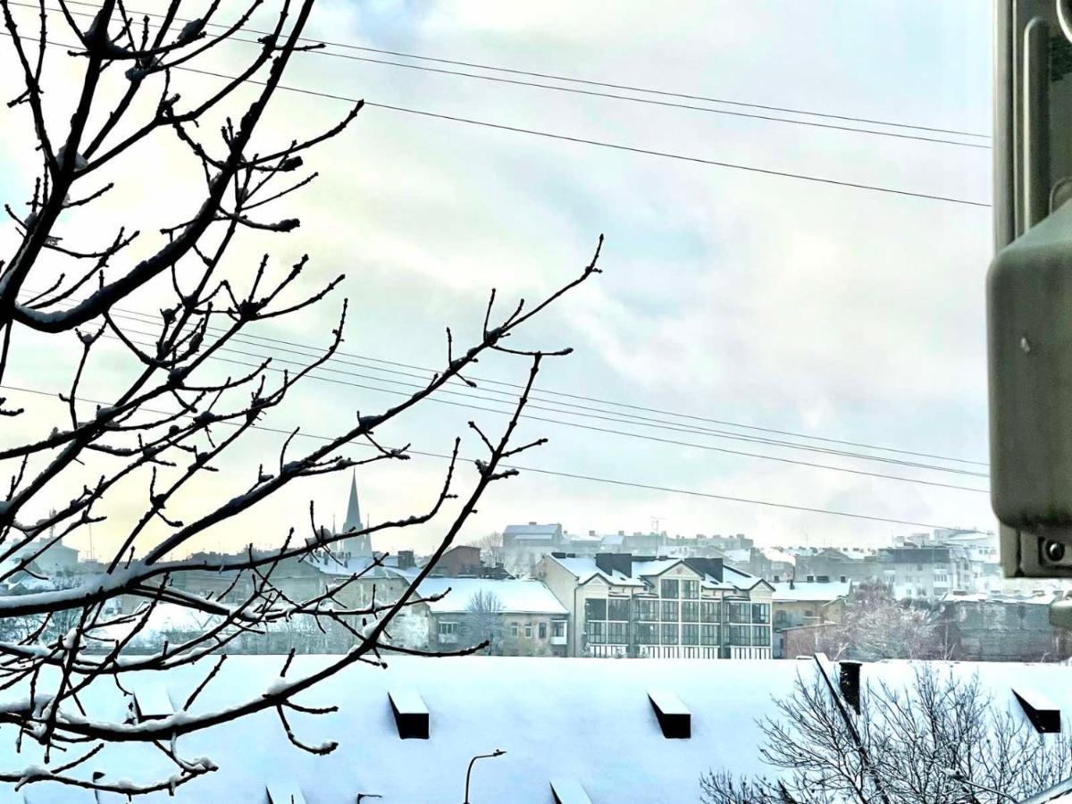 V&O Whitechocolateapt 800 M To Opera Lviv Ngoại thất bức ảnh