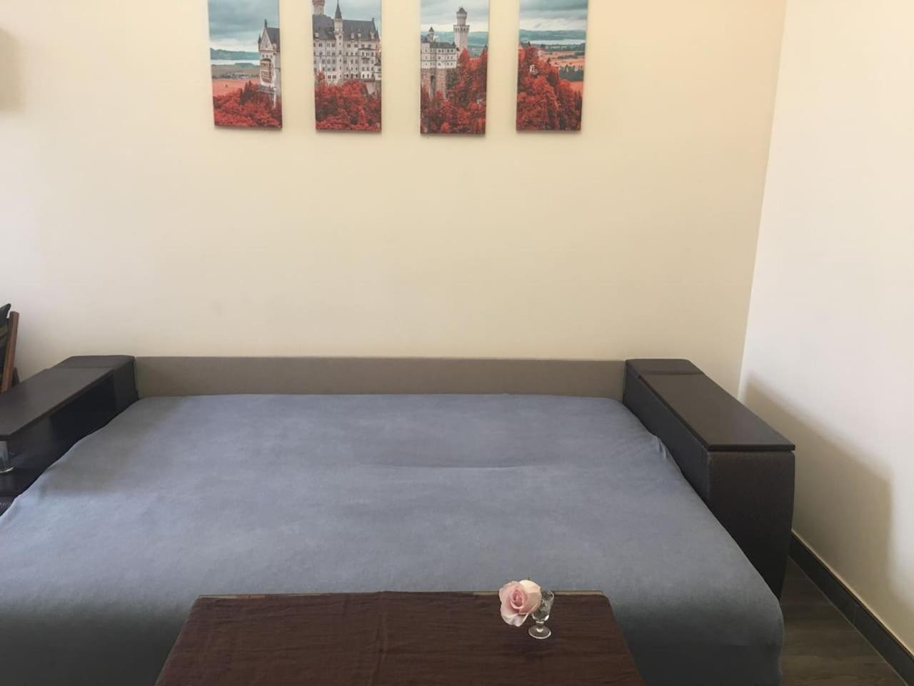 V&O Whitechocolateapt 800 M To Opera Lviv Ngoại thất bức ảnh
